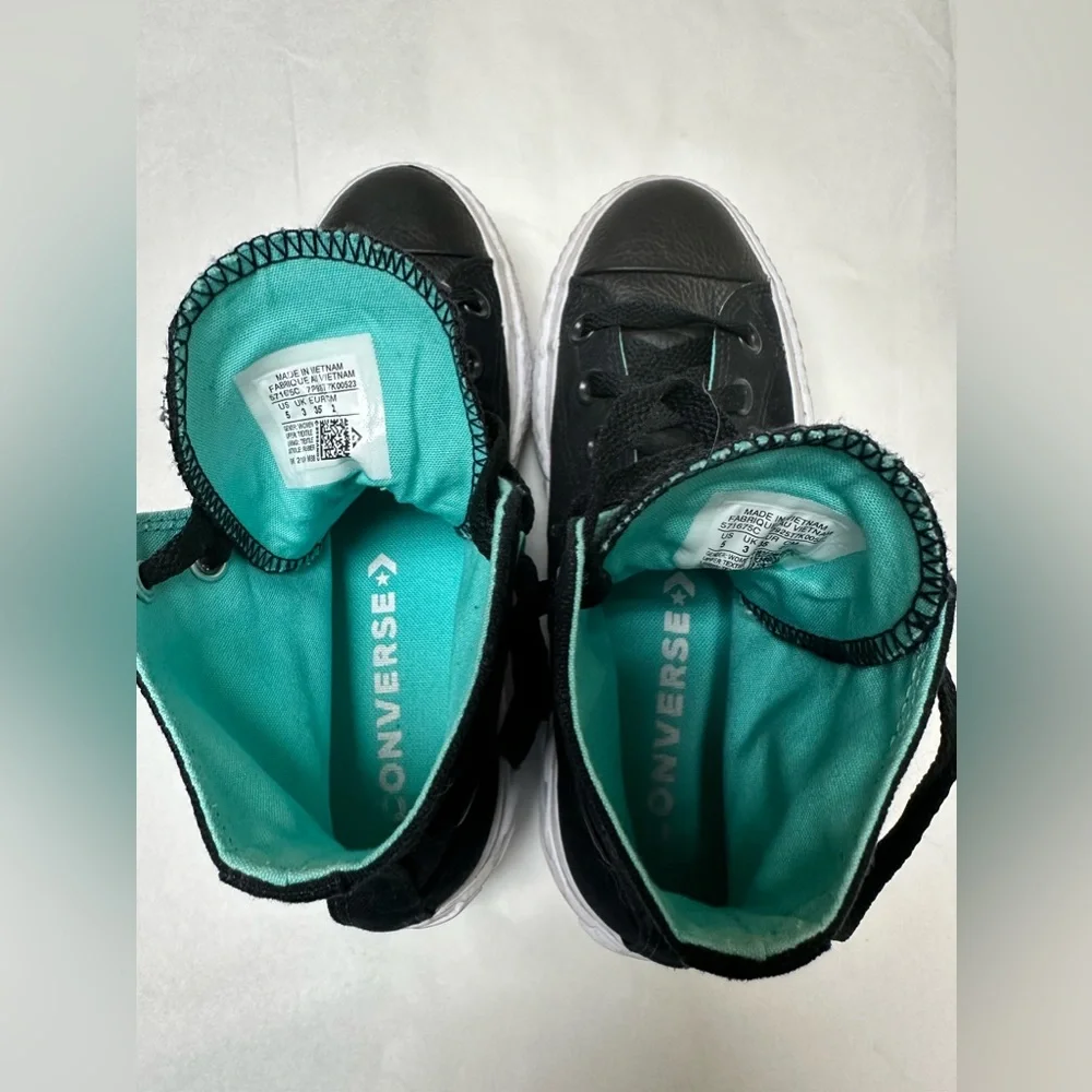 Converse chuck lift